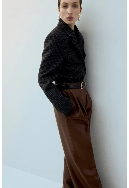 Панталон от еко кожа с широк крачол - Кафяв