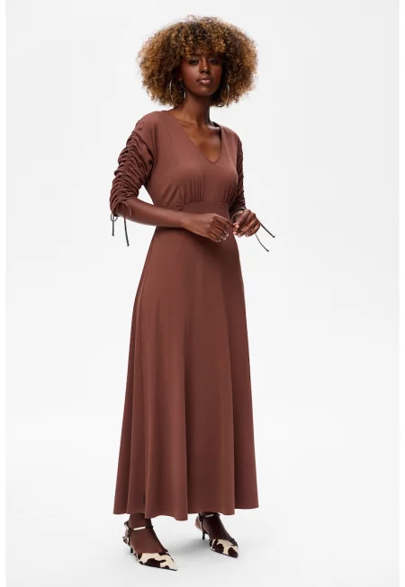 Rochie maxi cu decolteu in V Beti