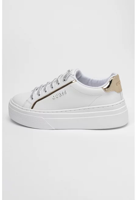 Спортни обувки с равна платформа и лого - Златист/Мръснобял