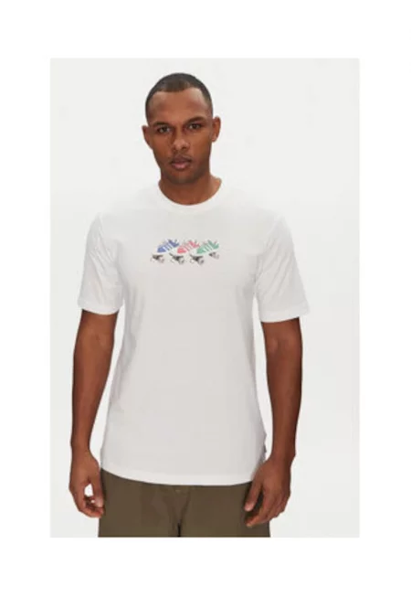 Тениска с принт на гърдите