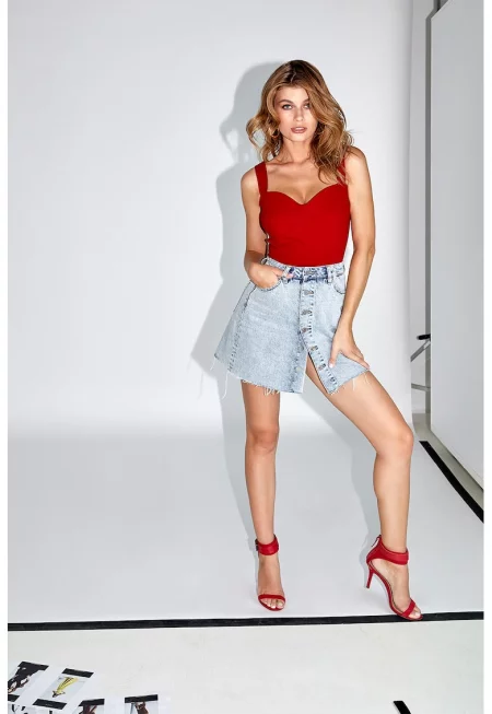 Топ със застъпено деколте - Червен