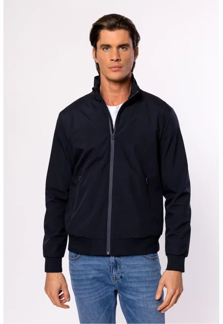 Яке Nesota със странични джобове