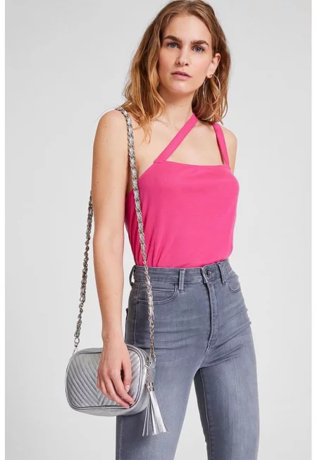 Едноцветен топ от лиосел