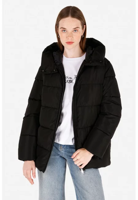Капитонирано зимно яке с качулка - Черен