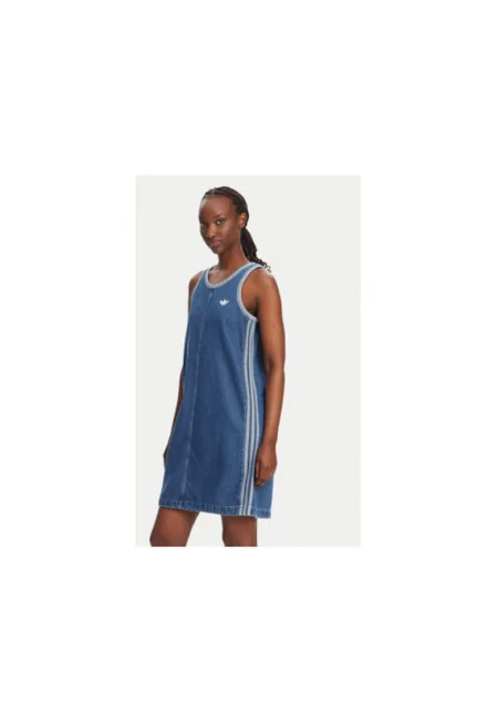 Къса дънкова рокля с кръгло деколте