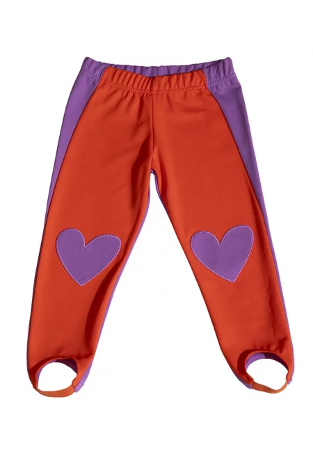 Панталон със сърцевидни детайли