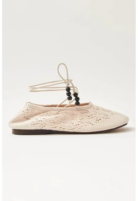 Плетени пантофки с връзки - Крем