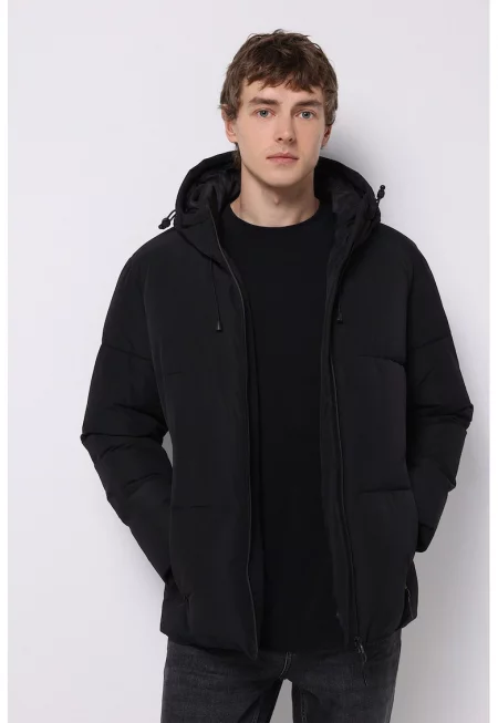 Подплатено зимно яке с качулка