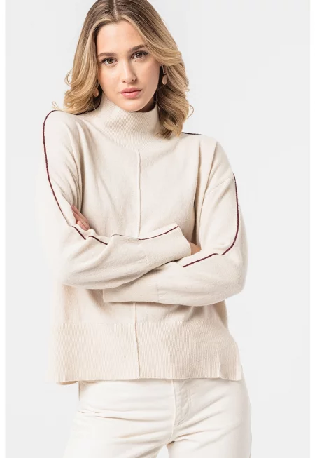 Пуловер с кашмир с висока яка