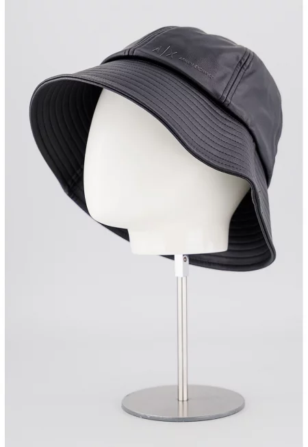 Шапка от еко кожа