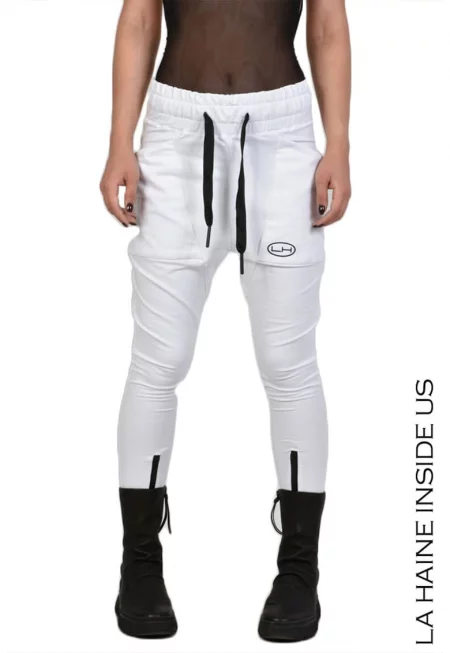 -Спортни панталони с висока талия - уголемени джобове и функционален цип в долната част - Бял