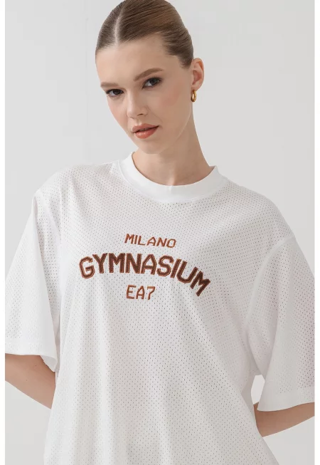 Свободна мрежеста тениска с бродерии - Бял