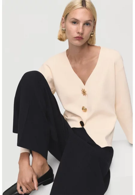 Яке с бижутерски тип копчета