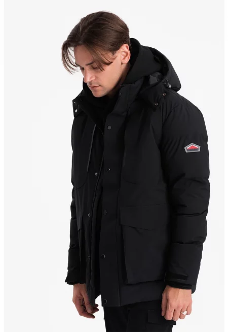 Зимно яке с качулка и джобове встрани